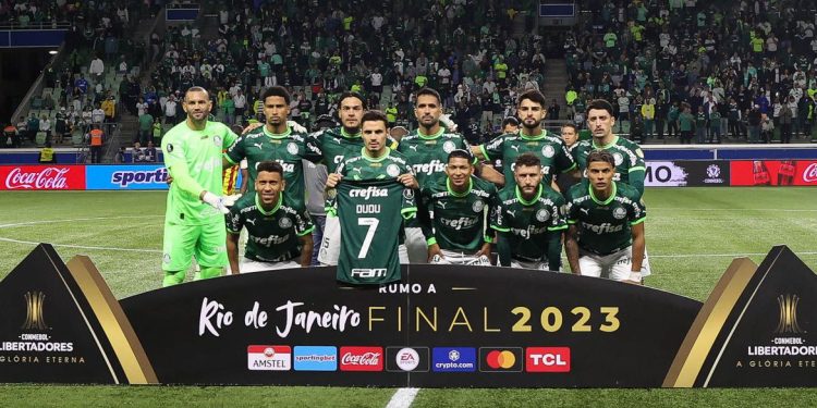 Boca Juniors e Palmeiras jogam hoje (28) pela semifinal da Libertadores
