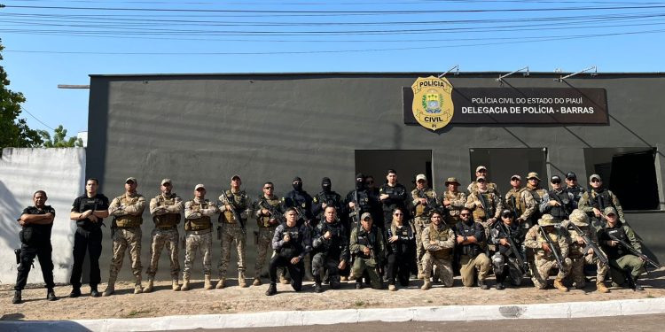 Polícia Civil deflagra operação para o cumprimento de 25 mandados na cidade de Barras; Seis pessoas foram presas