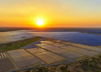 Novo parque solar de Ribeiro Gonçalves vai gerar mais de 1200 empregos no Piauí