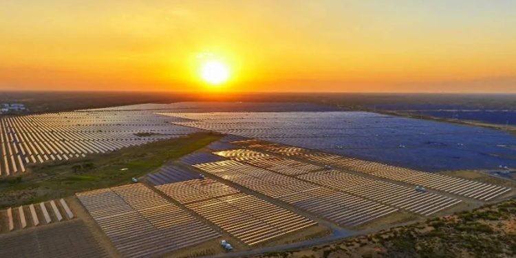 Novo parque solar de Ribeiro Gonçalves vai gerar mais de 1200 empregos no Piauí