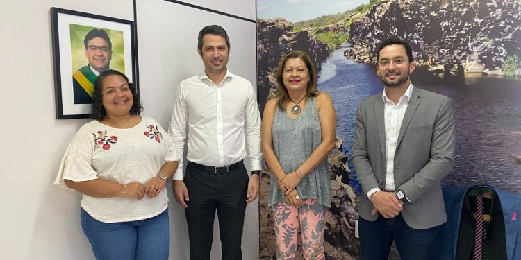 Piauí Fomento e Secretaria das Mulheres debatem crédito diferenciado para mulheres empreendedoras do estado