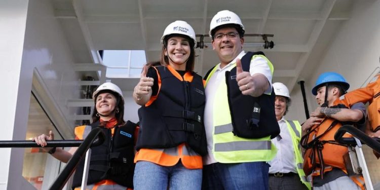 Rafael Fonteles inaugura revitalização do Porto dos Tatus em Ilha Grande e fiscaliza obras do Porto de Luís Correia