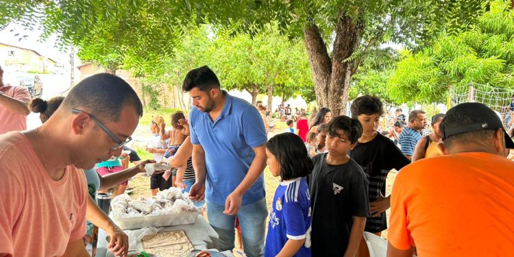 Draga Alana apoia festa do Dias das Crianças no bairro Redenção