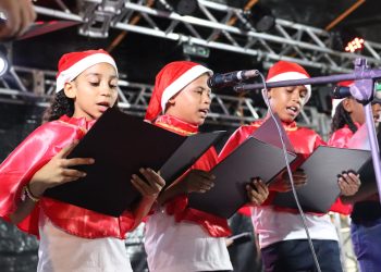 Prefeitura de Floriano realiza a Cantada de Natal na praça Dr. Sebastião Martins