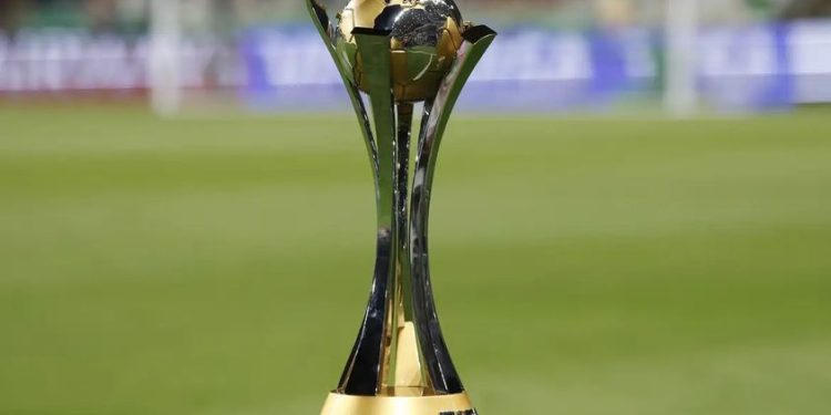 Possíveis adversários do Flu estreiam no Mundial de Clubes nesta terça (12)
