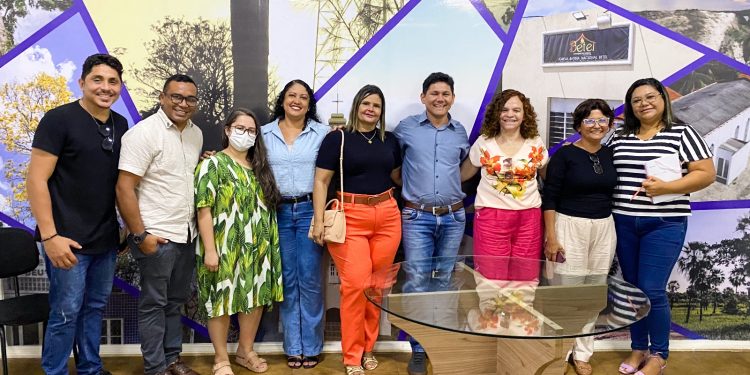 MIGUEL ALVES: Prefeito Veim da Fetraf recebe representantes do PARFOR para discutir melhorias
