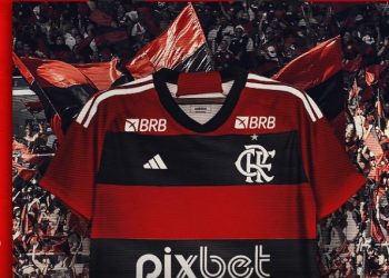 Flamengo divulga primeira imagem da camisa com novo patrocínio master de R$ 170 milhões
