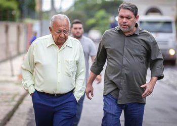 Prefeitura de Teresina entrega obras de calçamento e drenagem em comunidades da zona Leste