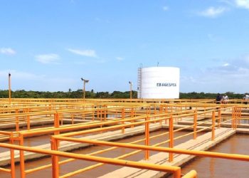 Agespisa realiza serviços de melhorias no sistema de abastecimento de água do litoral