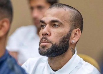 Daniel Alves pode ser expulso da Espanha para cumprir pena no Brasil