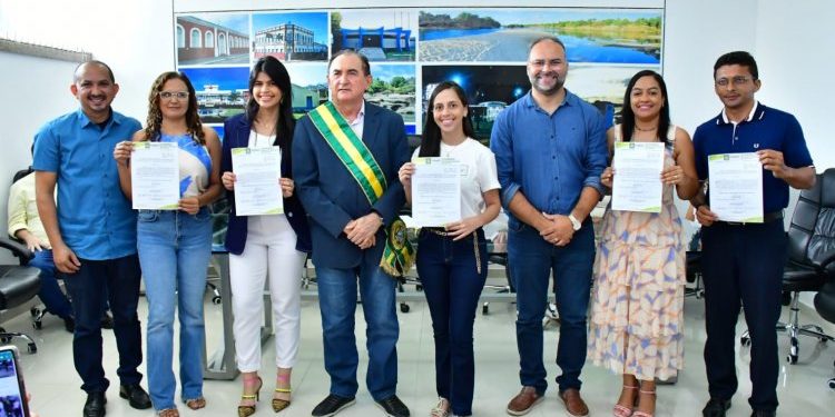 Concurso: Empossados novos servidores da Prefeitura Municipal de Floriano