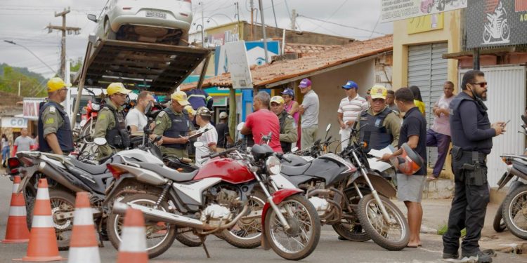 Ações de segurança no trânsito são intensificadas na cidade de Miguel Alves