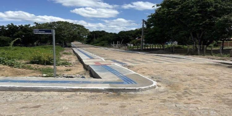 Instituto de Desenvolvimento do Piauí (Idepi) conclui obra de pavimentação em Floriano