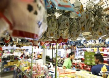 Vendas do comércio na Páscoa devem crescer 4,5% e chegar a R$ 3,44 bi