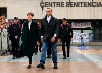 Jornalista revela que amigo pagou fiança de Daniel Alves; Saiba quem!