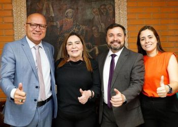 Vereadora Teresinha Medeiros agora é Fábio Novo