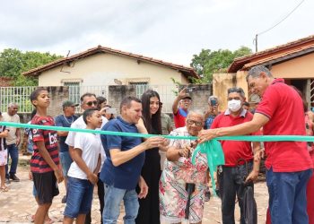 Seid inaugura academia acessível ao ar livre em José de Freitas