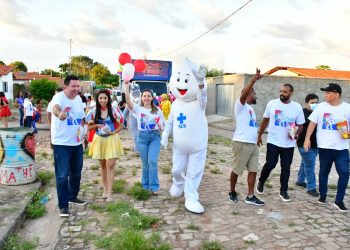 Prefeitura de Floriano promove carreata para conscientizar sobre Dia D de Vacinação contra a Gripe