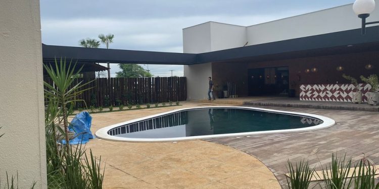 Hotel Serra da Capivara, em São Raimundo Nonato, será inaugurado nesta sexta (19)