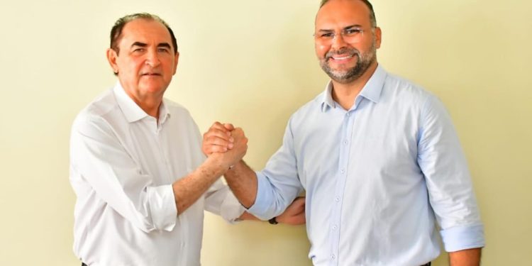 Prefeito Antônio Reis anuncia Joab Curvina como pré-candidato a vice-prefeito em Floriano
