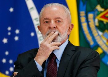Rejeição ao governo Lula é maior que a aprovação, diz novo levantamento da Paraná Pesquisas