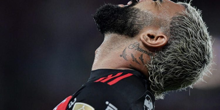 Gabigol desabafa após perder a camisa 10 no Flamengo: ‘Jamais vai apagar a história’