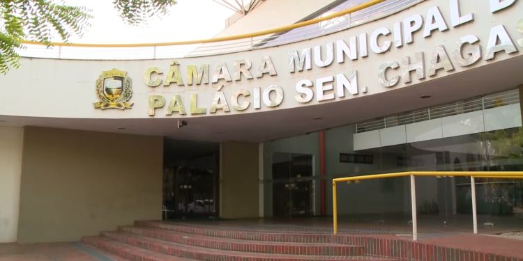 Pesquisa aponta quem são os pré-candidatos a vereador com chances de vitória em Teresina