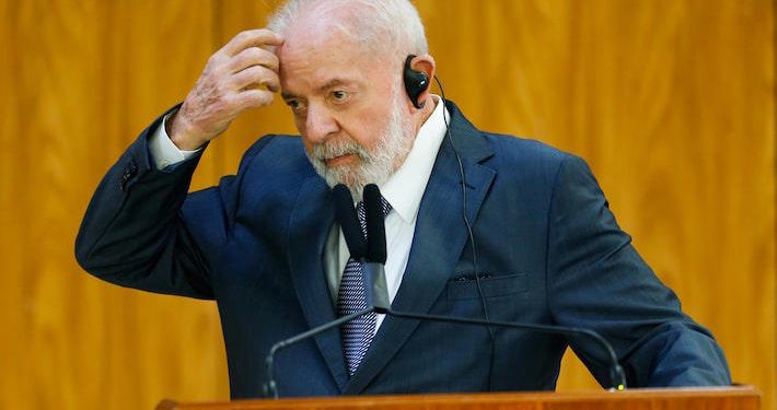 PESQUISA: Maioria dos brasileiros acha que Lula não merece mais uma chance como presidente em 2026, diz Quaest