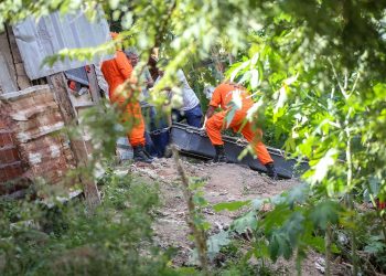 Jovem é espancado até a morte em grotão no bairro Redenção