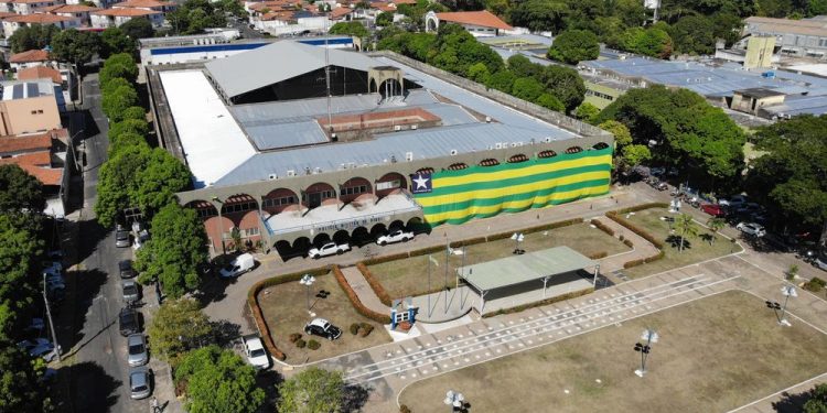 Polícia Militar do Piauí comemora 189 anos em solenidade cívico militar com promoções e desfiles nesta terça (25)
