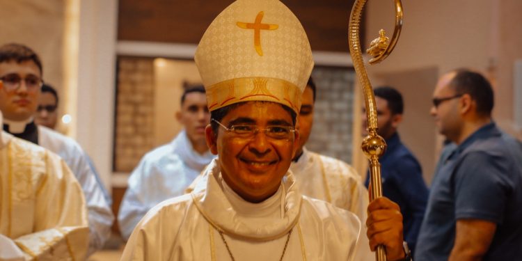 Dom Júlio César: Papa Francisco nomeia o novo bispo para a cidade de Floriano