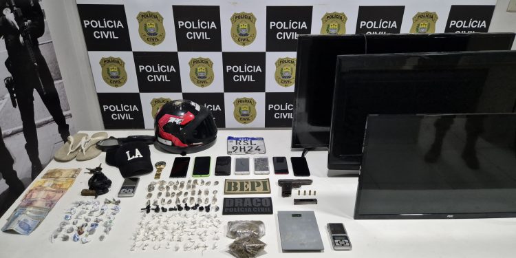 DRACO prende suspeitos acusados de tentativa de homicídio contra policial e ajudante de pedreiro no Parque Piauí