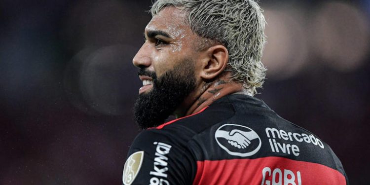 Gabigol tem processo anulado e fica impedido de jogar pelo Flamengo