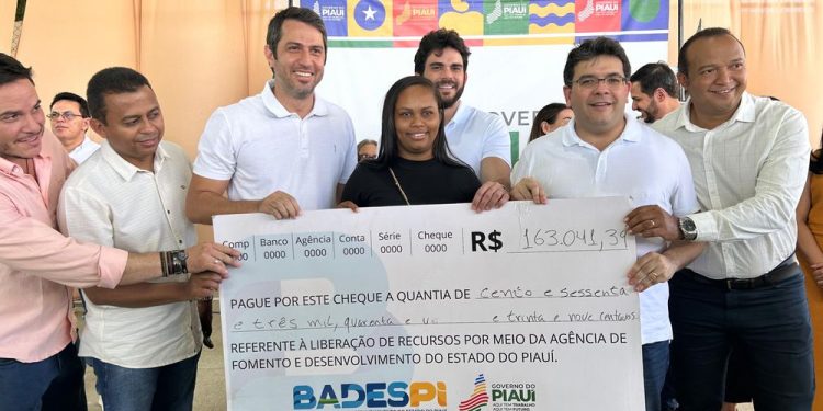 Governador libera mais de R$ 160 mil em recursos para produtores rurais de Floriano