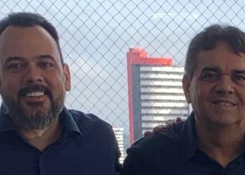 Jorge Lopes mantém candidatura e anuncia Hélio Melo como vice