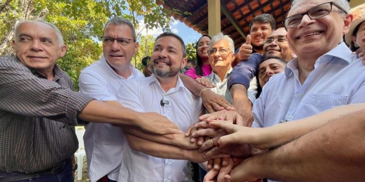 João Vicente Claudino declara apoio a pré-candidatura de Fábio Novo