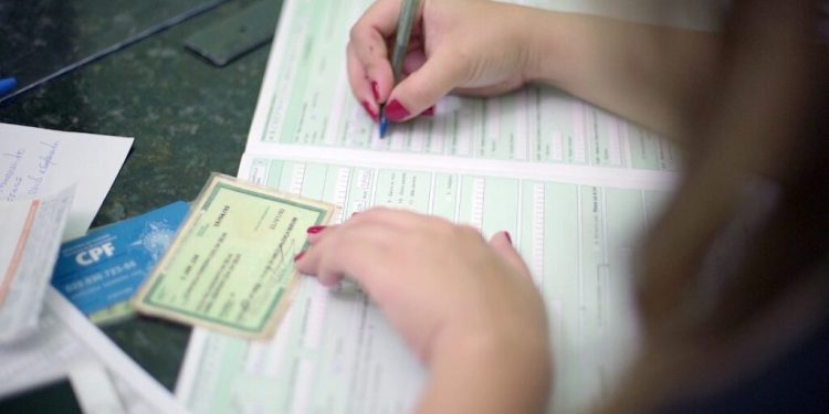 Alerta: Cerca de 27 mil famílias piauienses podem perder o benefício da Tarifa Social por falta de atualização do NIS