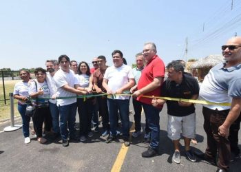 Rafael Fonteles inaugura mais de 4 mil metros de asfalto em Parnaíba executados por meio do OPA