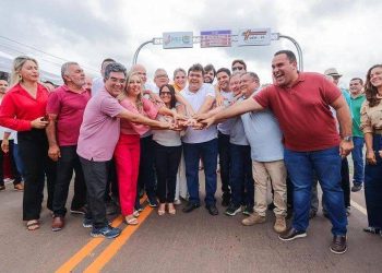 Diretor-geral do DER vistoria obras na região dos Cocais; território já recebeu mais de R$ 100 milhões em melhorias