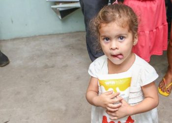 Mais de três mil famílias são beneficiadas com entrega de leite na região dos Cocais