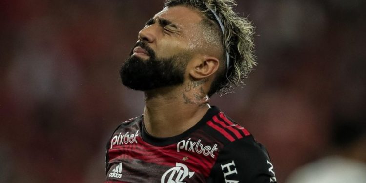 Filipe Luís: ‘Gabigol não será mais relacionado para jogos do Flamengo até segunda ordem’