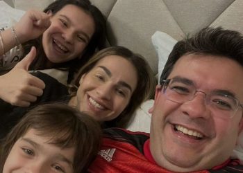 SOCIEDADE: Governador Rafael comemorou o titulo do Flamengo em família e MAIS…