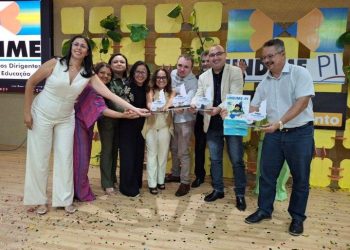 Educação de Floriano recebe Prêmio Gestor Educador pela UNDIME