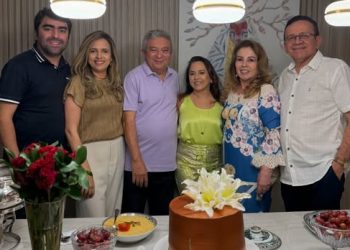 SOCIEDADE: Noite de comemoração para Alecsandra Tajra pelo niver e MAIS…
