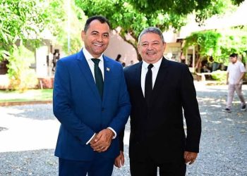 Carlinhos Reis assume Prefeitura de Pedro Laurentino em cerimônia no dia 1º de janeiro
