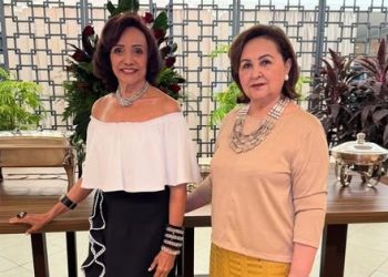 SOCIEDADE: Conceição Araújo e Lourdita Brandão foram as anfitriãs do Natal do Granf Clube e MAIS…