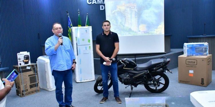 Prefeitura de Floriano sorteia prêmios da campanha ‘IPTU Premiado 2024’