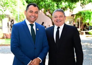 Prefeito eleito Carlinhos Reis é diplomado prefeito de Pedro Laurentino