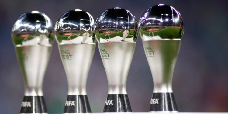 Marta, Adriana e Vini Jr. disputam Fifa The Best nesta terça-feira (17)