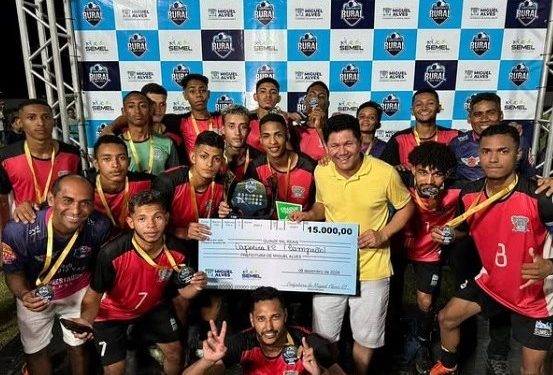 Veim da Fetraf celebra final do Campeonato Rural em Miguel Alves
